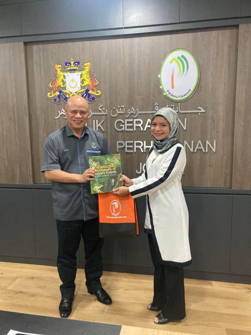Kunjung Hormat from Tabah to Johor State Forestry Department